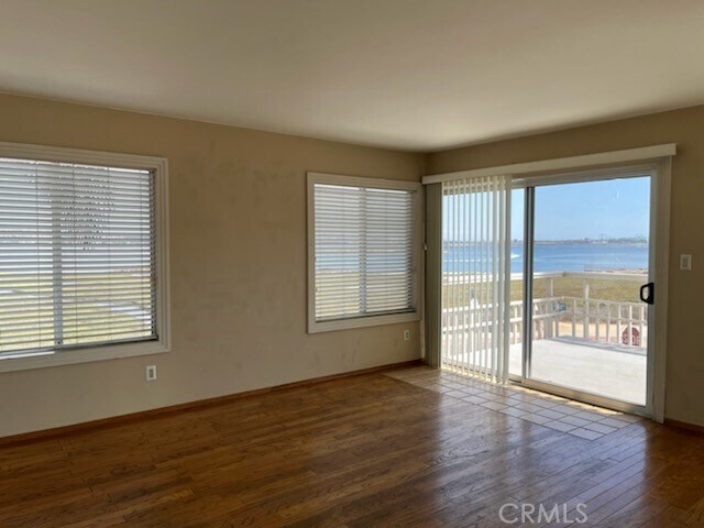 Foto del edificio - 3833 Lamont St