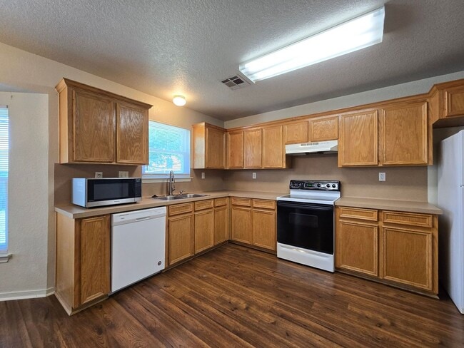 Building Photo - COMING SOON!