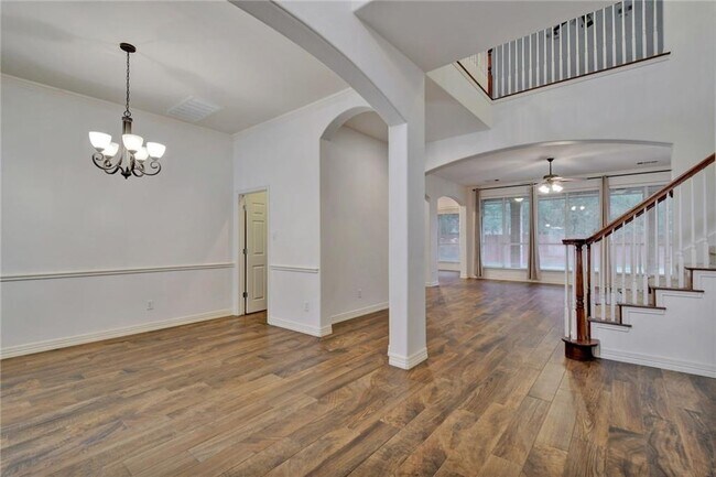 Building Photo - 2814 Cool River Loop