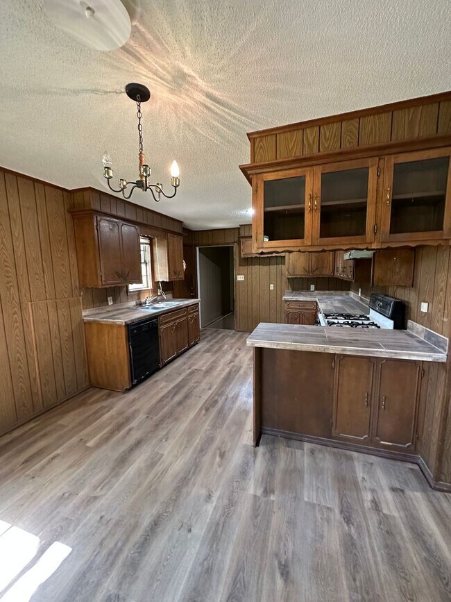 Foto del edificio - 1515 Oak Grove Rd