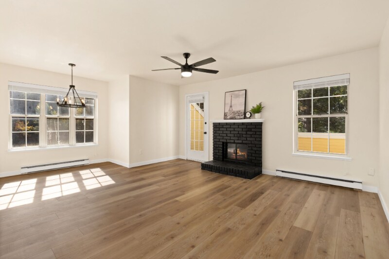 Primary Photo - 1300 W Stuart St