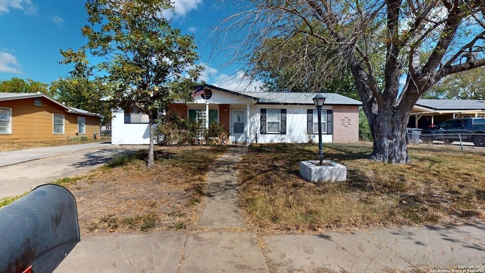 Foto principal - 7107 Westshire Dr