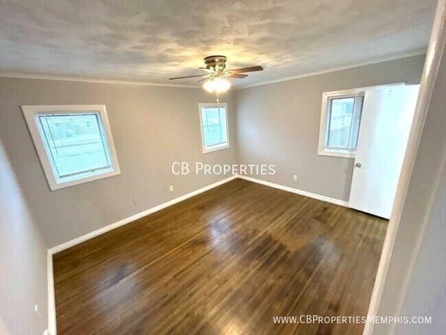 Foto del edificio - 3156 Clarendon Rd