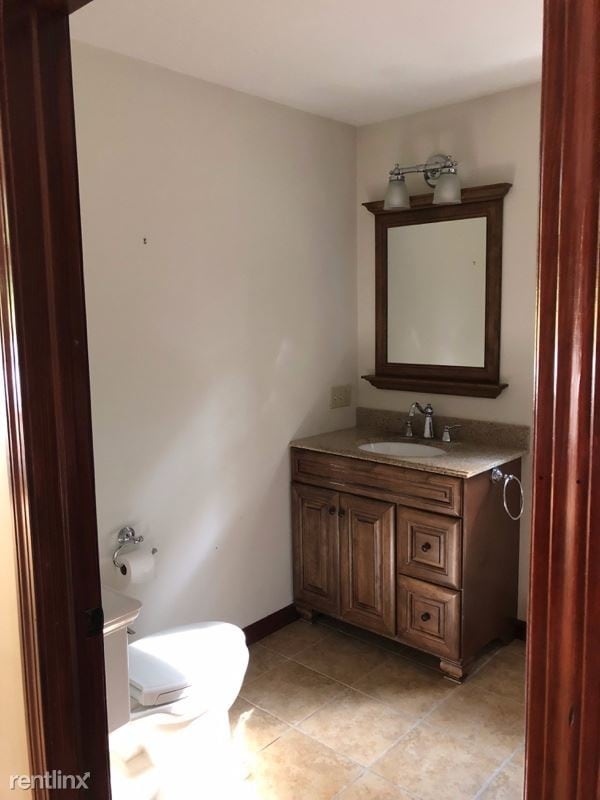 Building Photo - 1 br, 1 bath Apartment - 11 Gopher Rd