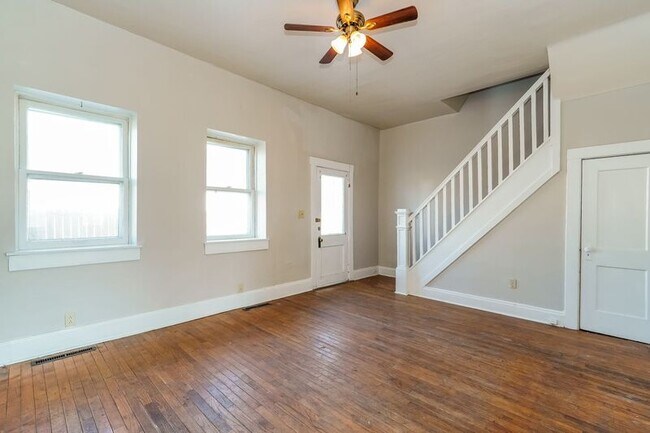 Foto del edificio - 20 Vernon Ave