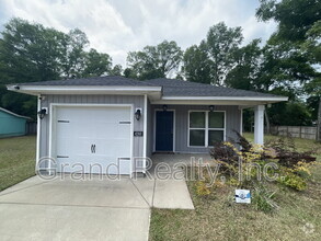Building Photo - 4293 Castille Ave