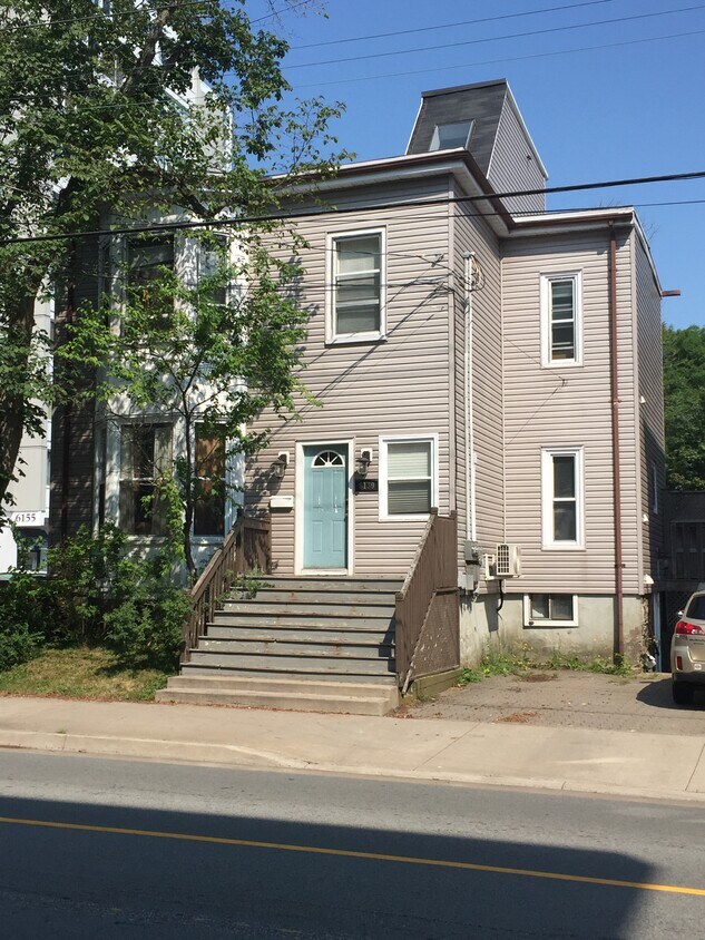 Building Photo - 6139 Coburg Road