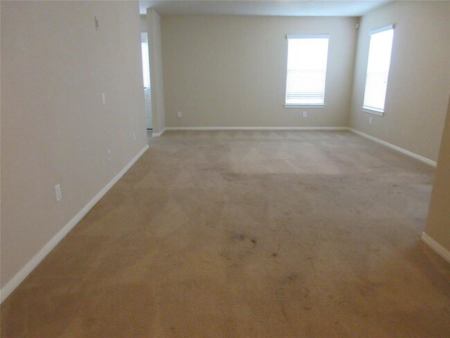 Building Photo - 12730 Kiev Hills Ln