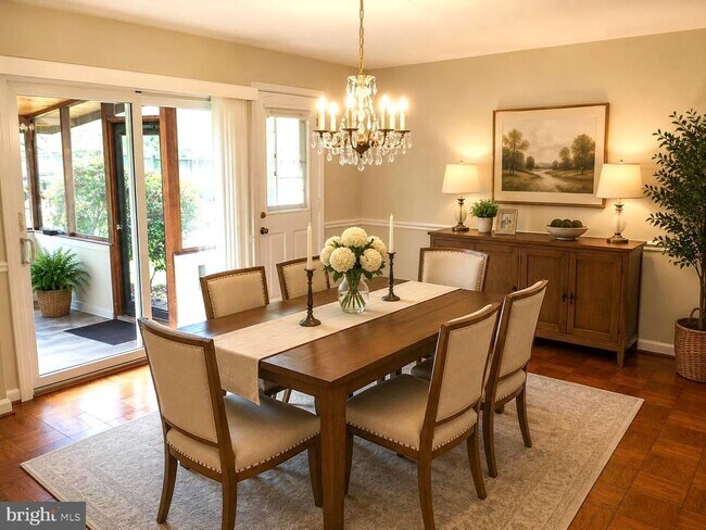 Foto del edificio - 6300 Maiden Ln