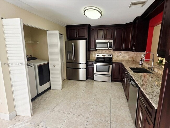 Photo - 15222 SW 111th St Townhome