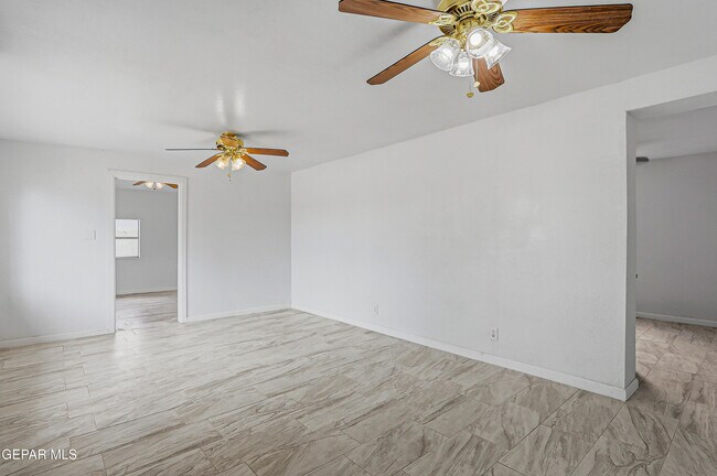 Foto del edificio - 15088 Rancho Del Sur Dr