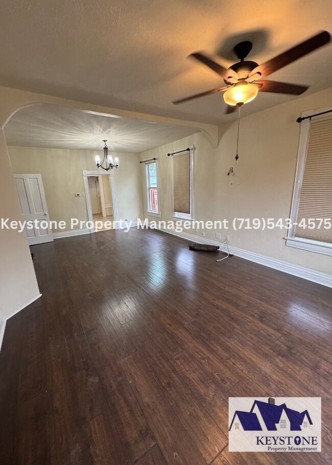 Foto del edificio - Charming Pet Friendly House 2 Bedroom/1.5 ...