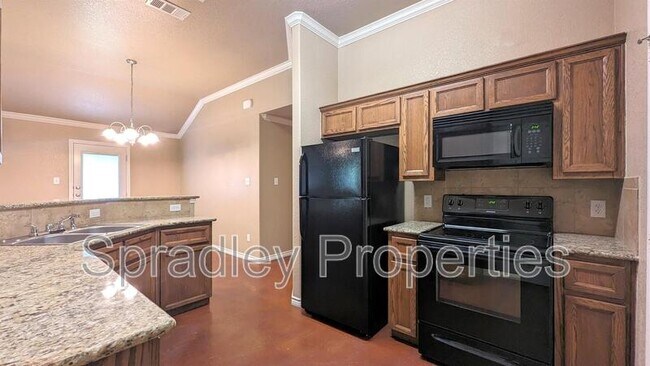 Building Photo - 526 Pepper Spring Ct