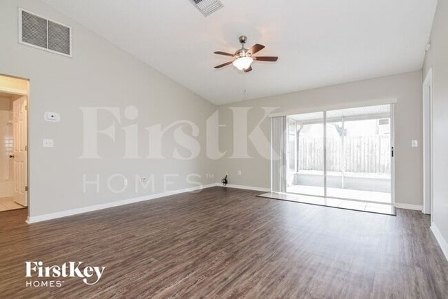 Building Photo - 4705 Hunts Ct