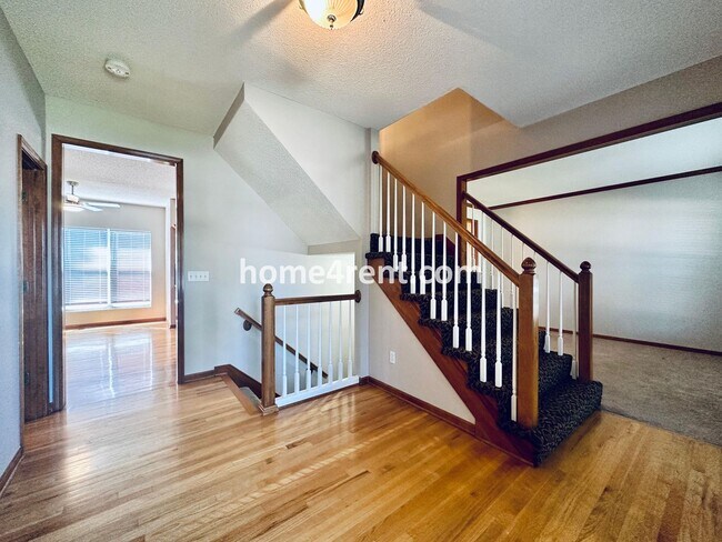 Foto del edificio - Beautiful Home Located on a Cul de sac, Wo...