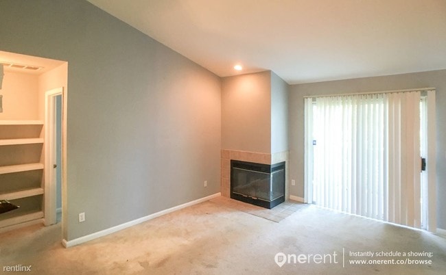 Building Photo - 1800 Bevin Brook Dr