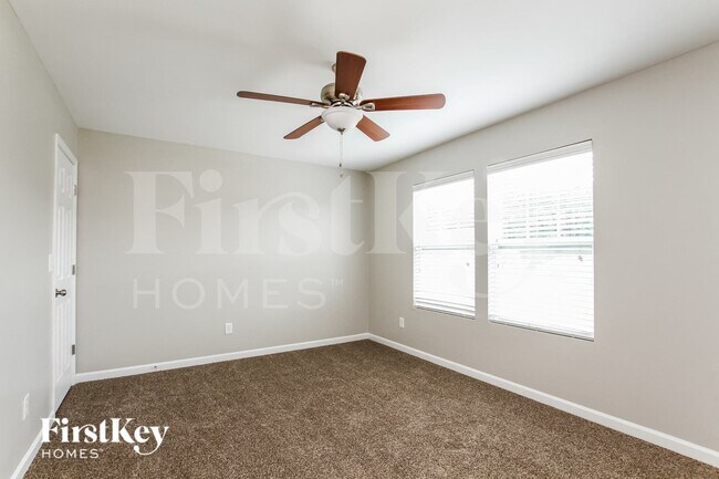 Foto del edificio - 504 Landis Oak Way