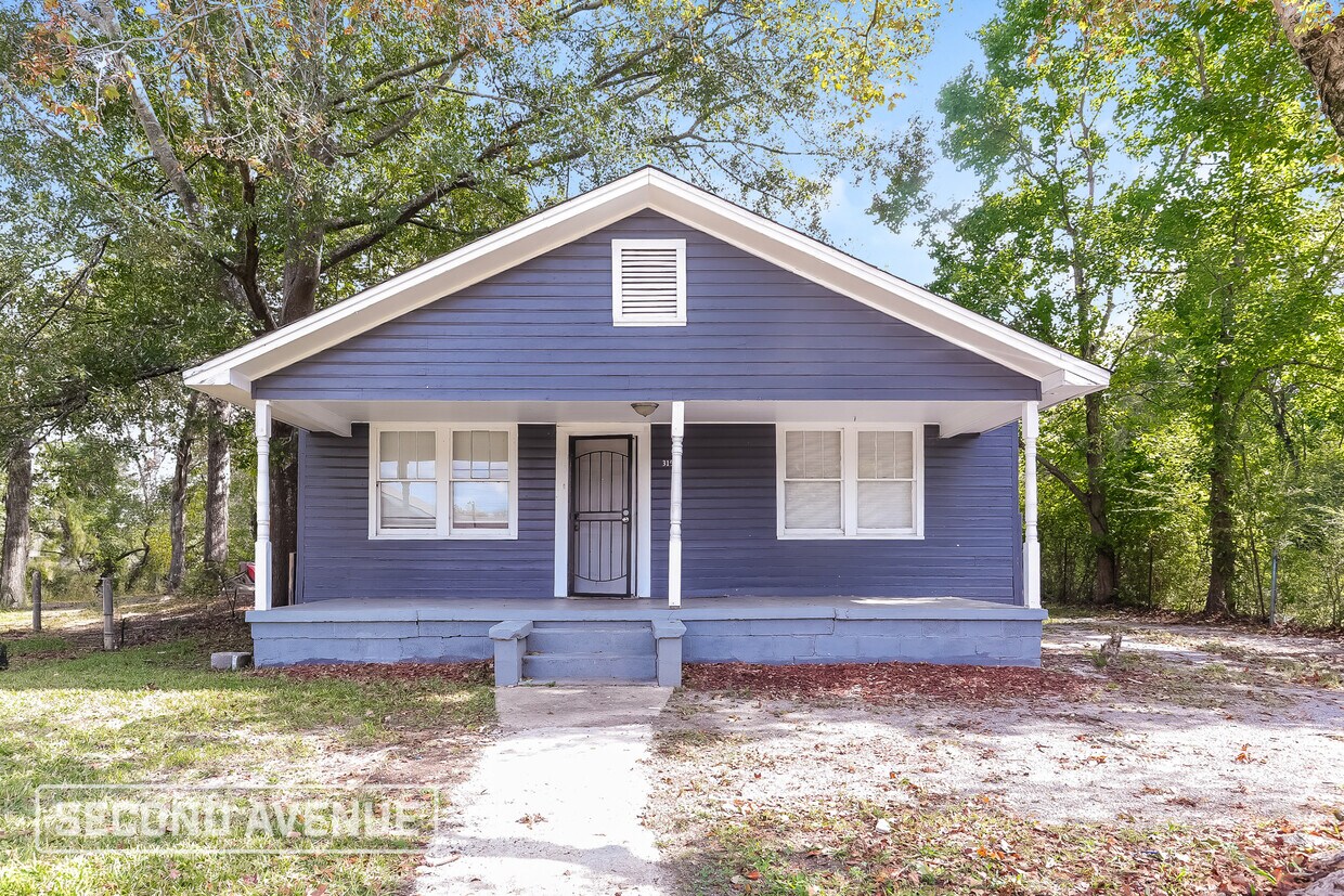 Foto principal - 315 3rd St N