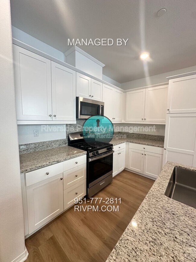 Foto del edificio - 34495 Agave Dr