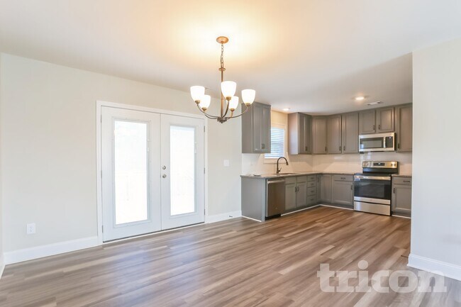 Foto del edificio - 209 Hampton Oaks Cir