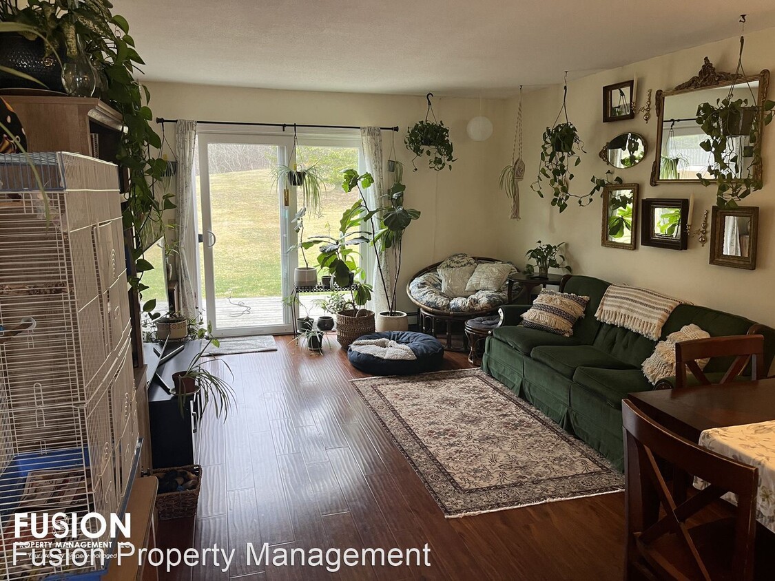 Primary Photo - 2 br, 1.5 bath House - 66 Chapin Road, #6 ...