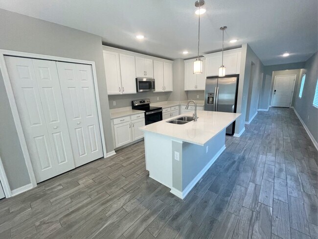 Foto del edificio - 1400 Sunset Preserve Way