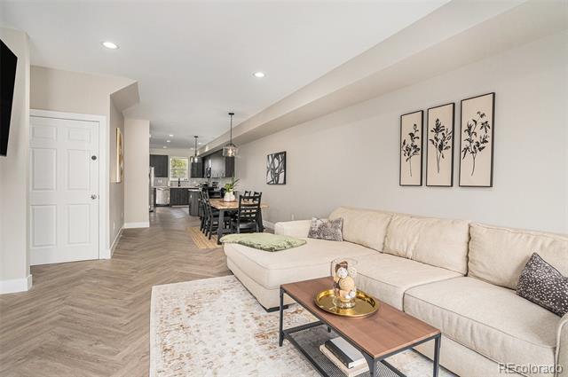 Foto del edificio - 1074 Knox Ct