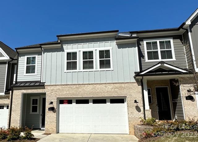 Primary Photo - 3224 Everly Enclave Wy