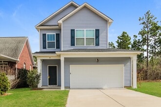 Building Photo - 30 Paces Run