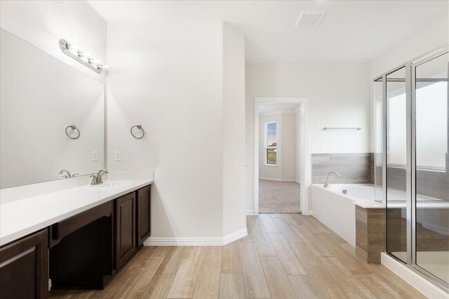 Building Photo - 23213 Zinfandel Dr