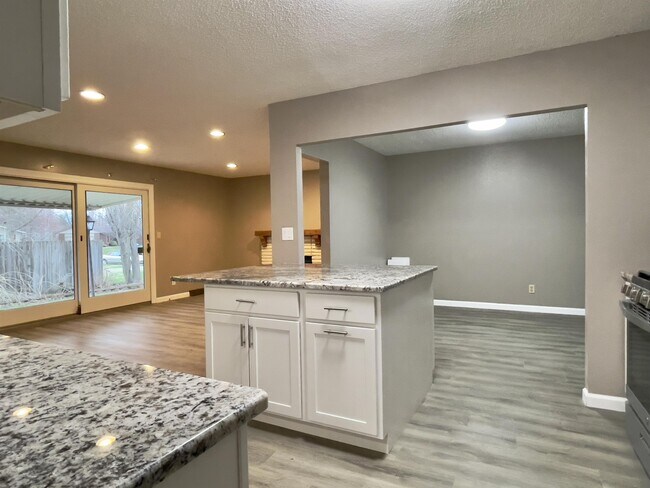 Building Photo - 2401 Westchester Blvd