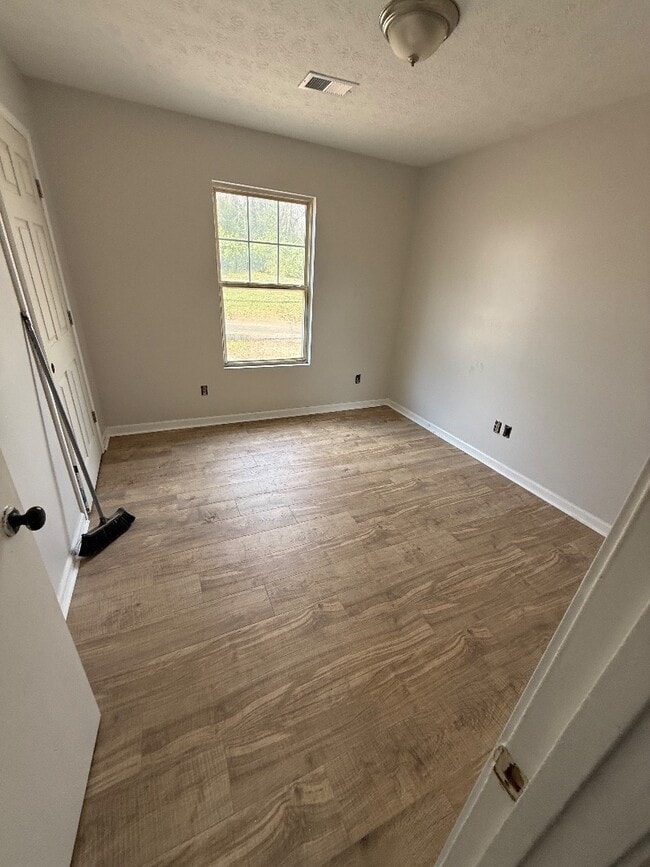 Foto del edificio - 517 Joel St