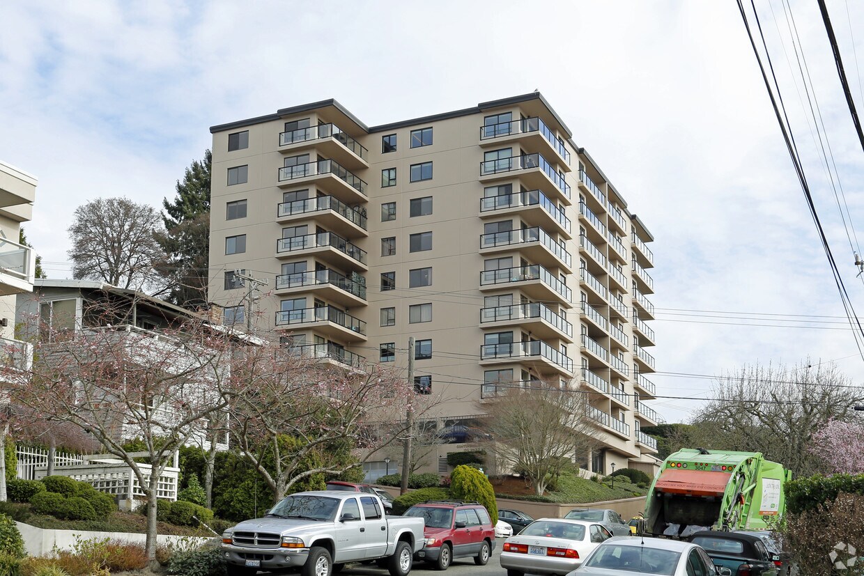 Continental House Apartments Seattle, WA