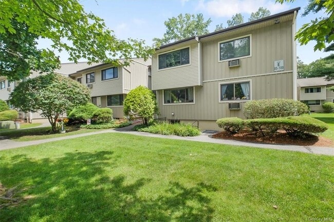 Building Photo - 94 Patterson Village Ct
