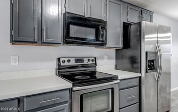 Building Photo - 2413 W Yuma St