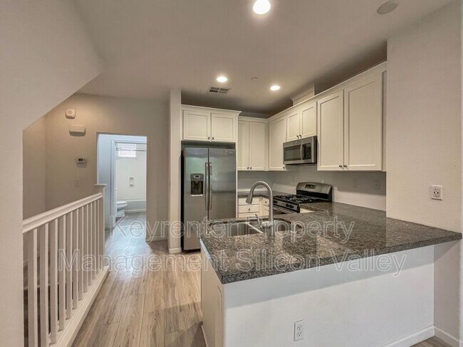 Foto del edificio - 5517 Great Oaks Pkwy