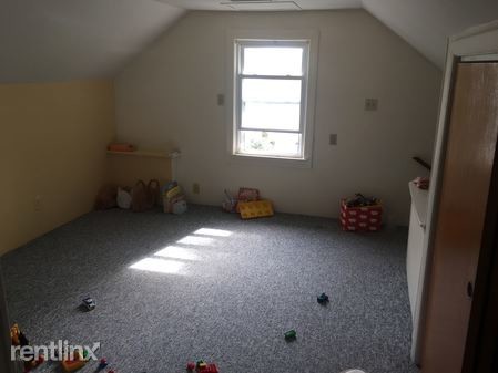 Building Photo - 3 br, 2 bath Apartment - 15 Harris St