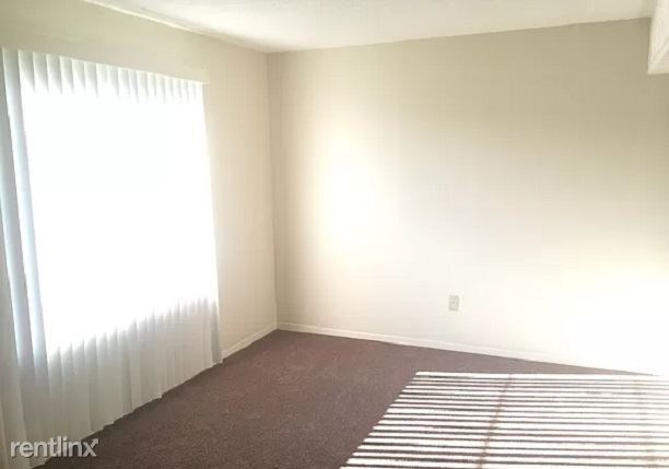 Foto del edificio - 3 br, 1.5 bath House - 1913 Repp Ct