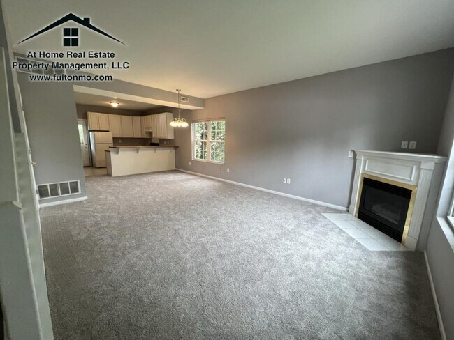 Building Photo - 1012 Boulder Court