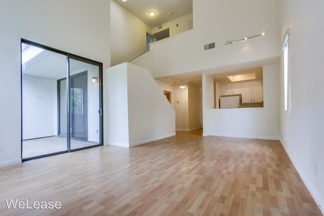 Building Photo - 2208 River Run Dr