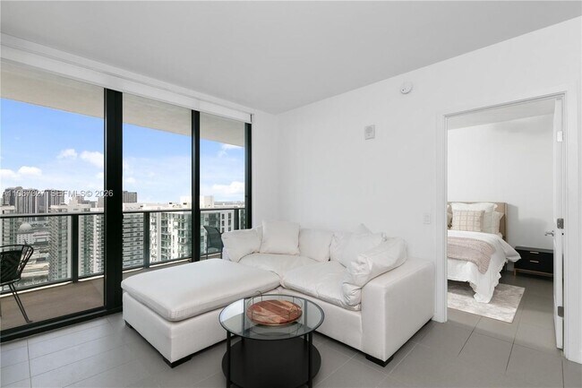 Foto del edificio - 1600 NE 1st Ave