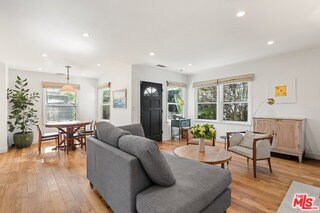 Foto del edificio - 7560 McConnell Ave