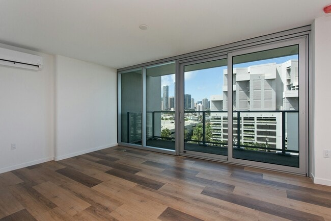 Foto del edificio - 1500 Rycroft St