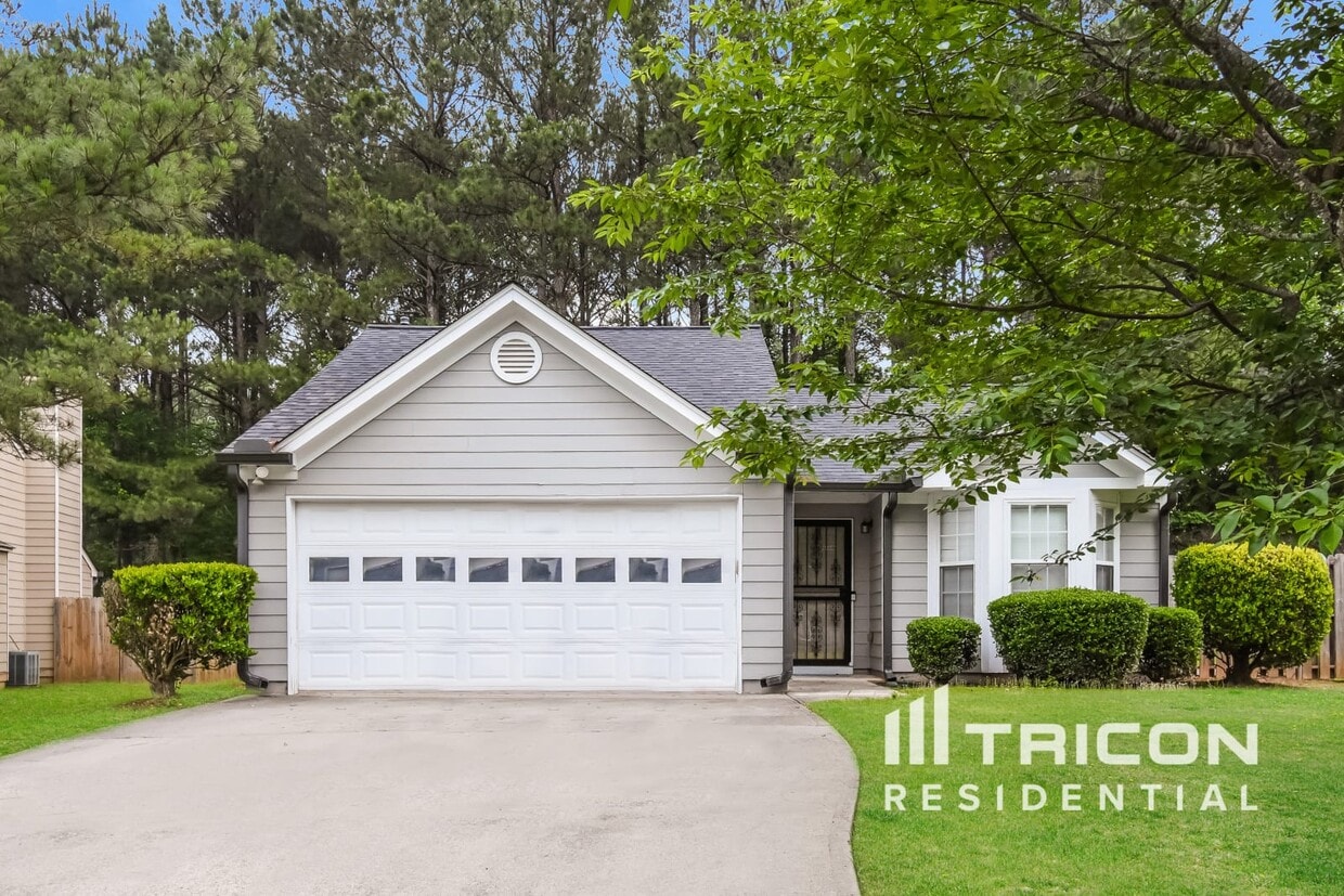 Foto principal - 270 Hayward Ln