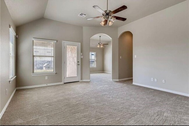 Building Photo - 108 Wallin Farms Dr