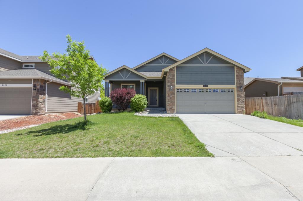 Foto principal - 2127 Blue Wing Dr