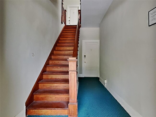 Building Photo - 1806 W Morrison Ave