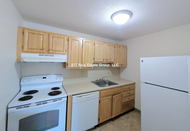 Foto del edificio - 122 Dustin St