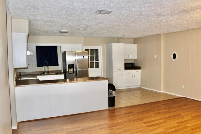 Foto del edificio - 17723 Mossforest Dr