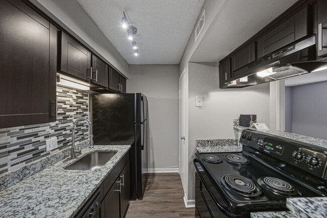 Building Photo - Magnolia Apartments